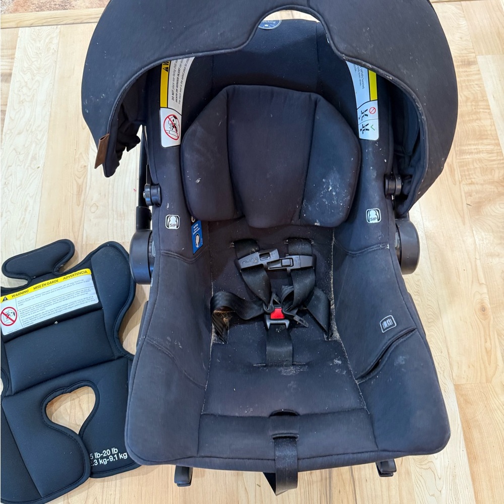 Infant Car Seat with Canopy - Black